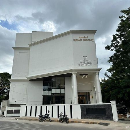 Hotel Mysore Radiance Bagian luar foto