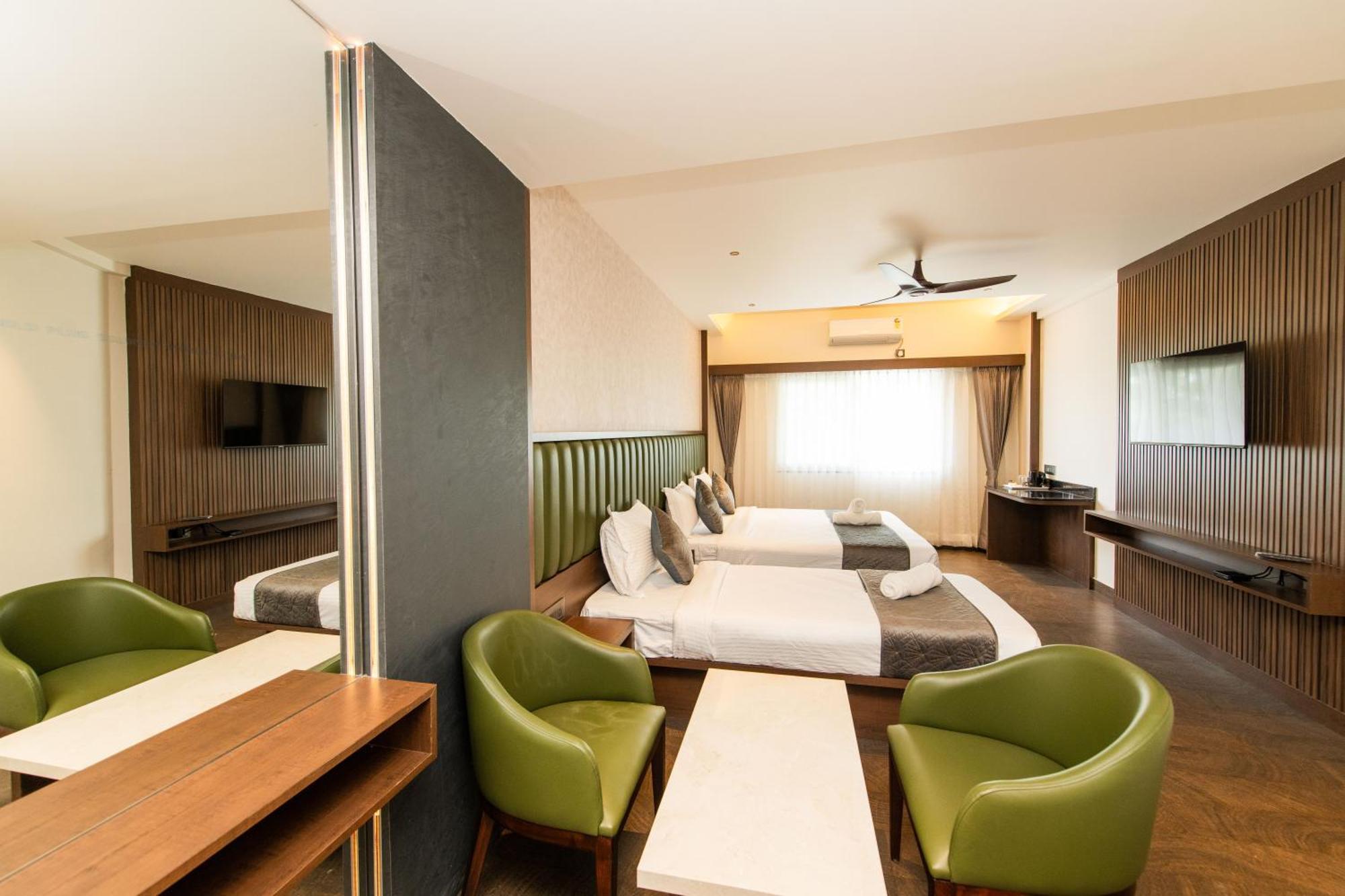 Hotel Mysore Radiance Bagian luar foto