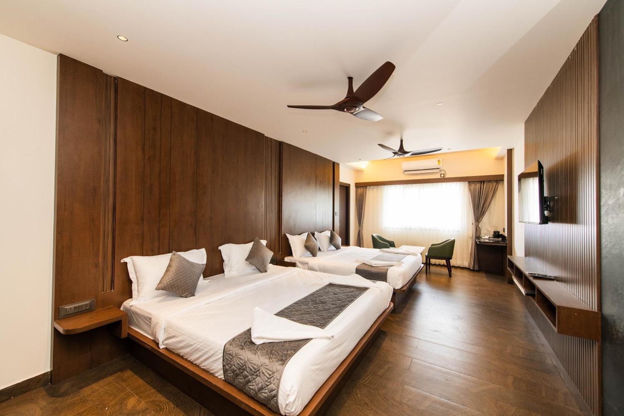 Hotel Mysore Radiance Bagian luar foto